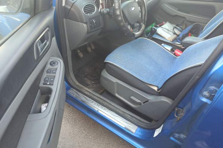 Used Ford Focus 2012 Hatchback Classic 1.8L Manual Base Model Driver Seat