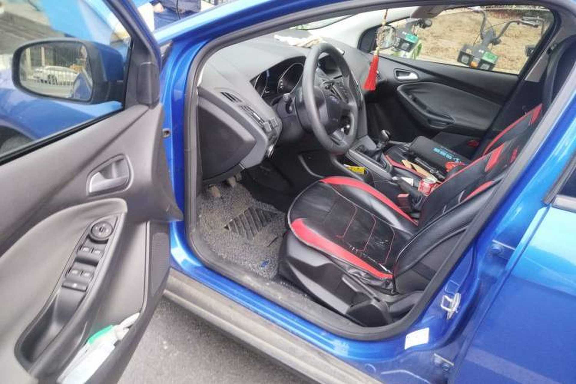 Used Ford Focus 2012 Hatchback 1.6L Manual Comfort Model Driver Seat