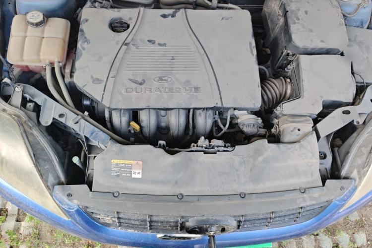 Used Ford Focus 2012 Hatchback Classic 1.8L Manual Base Model Engine Bay