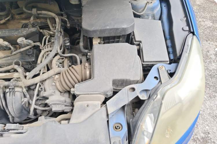 Used Ford Focus 2012 Hatchback Classic 1.8L Automatic Base Model Engine Bay Left