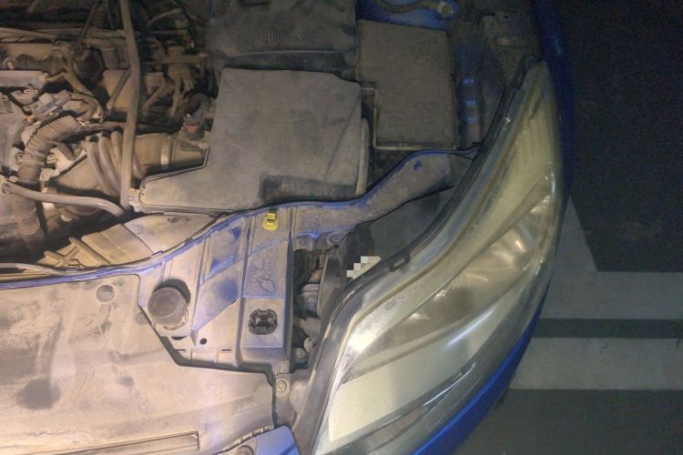 Used Ford Focus 2012 Hatchback 1.6L Automatic Comfort Model Engine Bay Left
