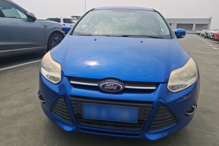 Used Ford Focus 2012 Hatchback 1.6L Automatic Fashion Edition Front