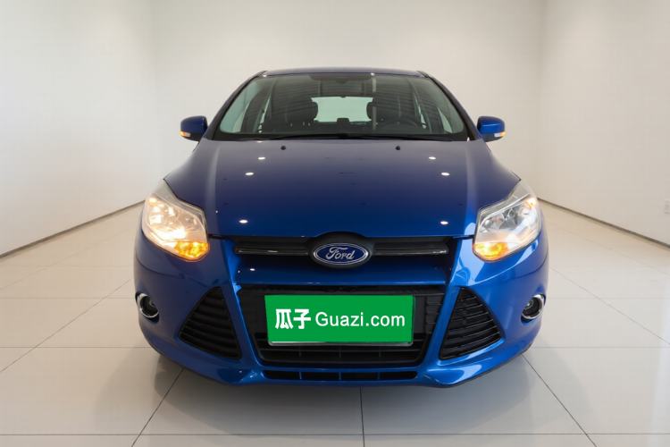 Used Ford Focus 2012 Hatchback 1.6L Automatic Fashion Edition Front