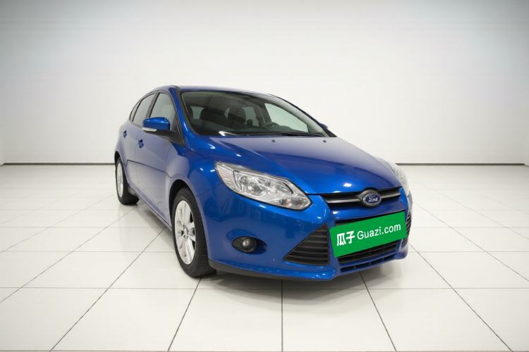 Used Ford Focus 2012 Hatchback 1.6L Automatic Comfort Model Front Right 45 Deg