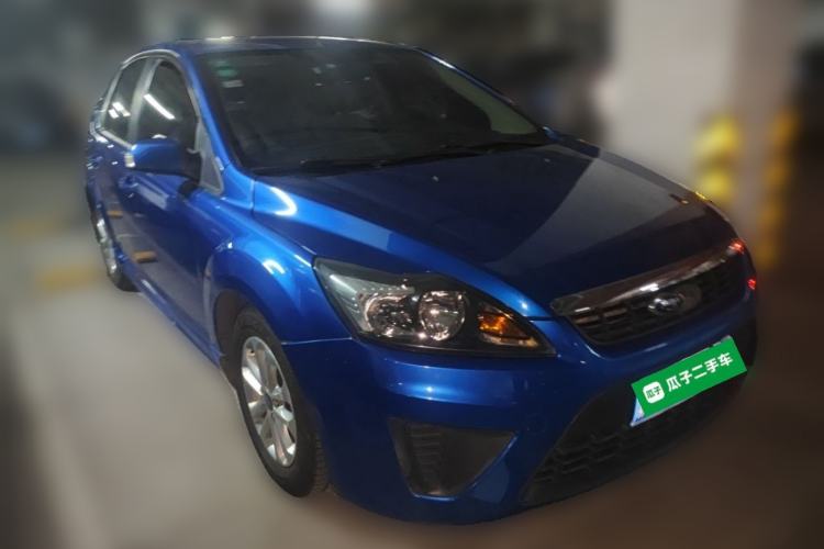 Used Ford Focus 2012 Hatchback Classic 1.8L Automatic Fashion Edition Front Right 45 Deg