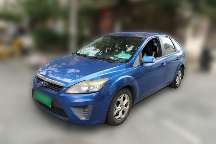 Ford Focus 2012 Hatchback Classic 1.8L Manual Base Model مستعملة Guazi used car, China used car export, Used car for sale, Used  cars, Cheapest cars for sale