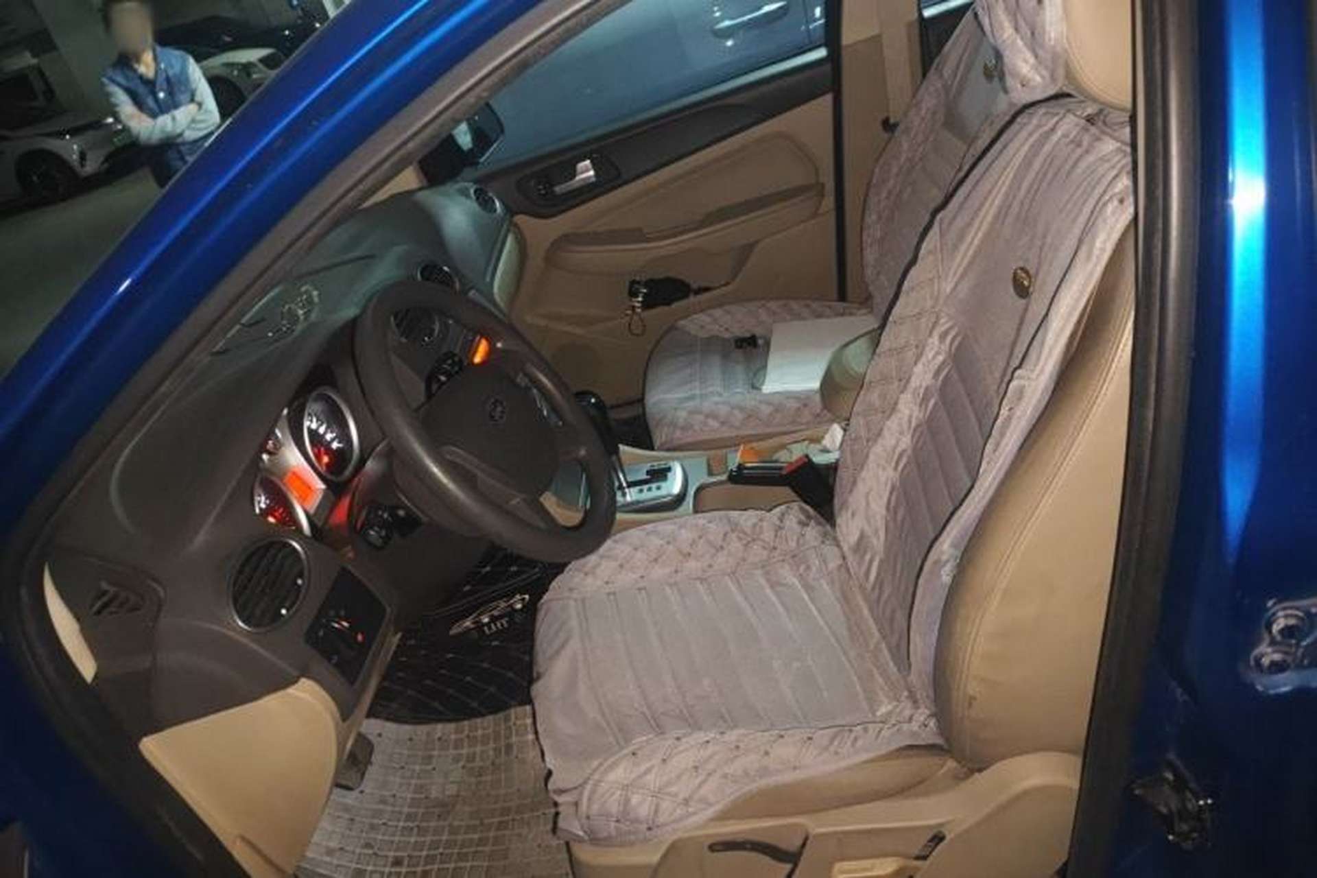 Used Ford Focus 2012 Hatchback Classic 1.8L Automatic Fashion Edition Left Front Seat