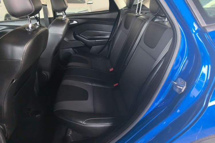Used Ford Focus 2012 Hatchback 1.6L Automatic Fashion Edition Left Rear Seat