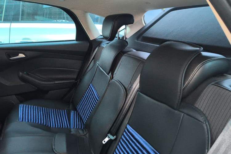 Used Ford Focus 2012 Hatchback 1.6L Manual Fashion Edition Left Rear Seat