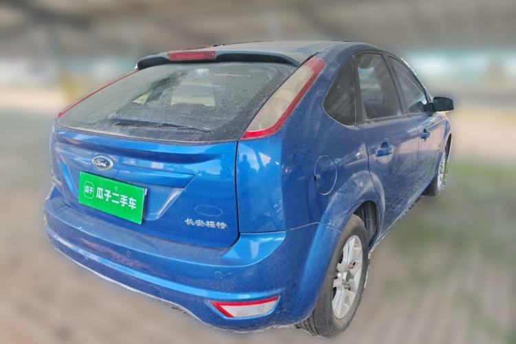 Used Ford Focus 2012 Hatchback Classic 1.8L Manual Base Model Rear Right 45 Deg