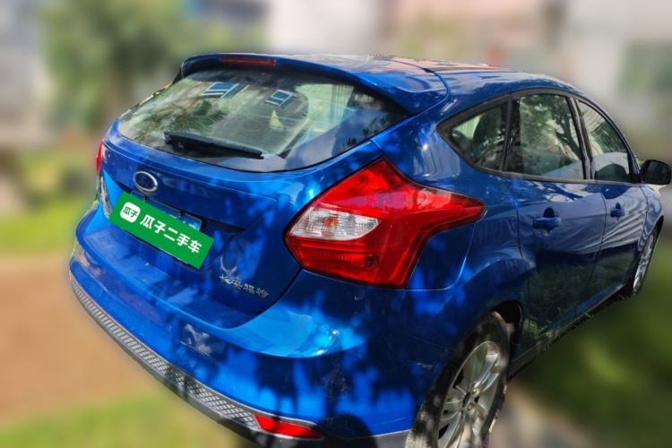 Used Ford Focus 2012 Hatchback 1.6L Automatic Comfort Model Rear Right 45 Deg