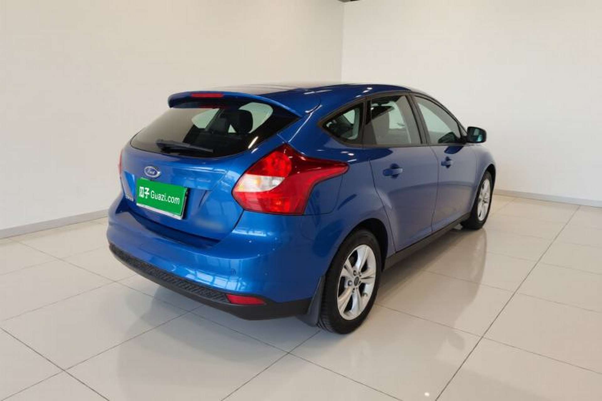 Used Ford Focus 2012 Hatchback 1.6L Automatic Fashion Edition Rear Right 45 Deg