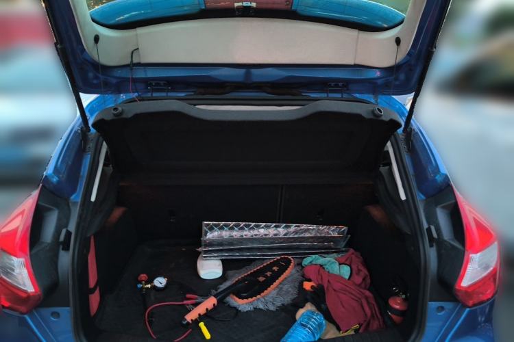 Used Ford Focus 2012 Hatchback 1.6L Manual Fashion Edition Trunk