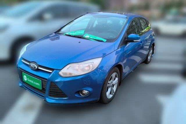 Ford Focus 2012 Hatchback 1.6L Manual Fashion Edition d’occasion