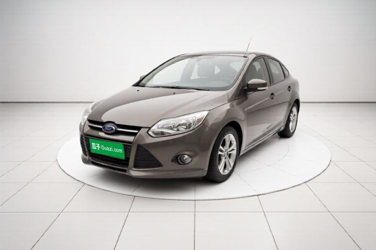 Used Ford Focus 2012 Sedan 1.6L Manual Fashion Edition Guazi used car, China used car export, Used car for sale, Used cars, Cheapest cars for sale
