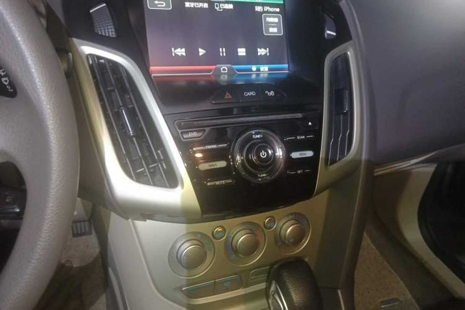 Used Ford Focus 2012 Sedan 1.6L Automatic Comfort Model Audio And AC Panel