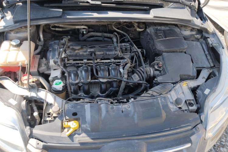 Used Ford Focus 2012 Sedan 1.6L Automatic Comfort Model Engine Bay