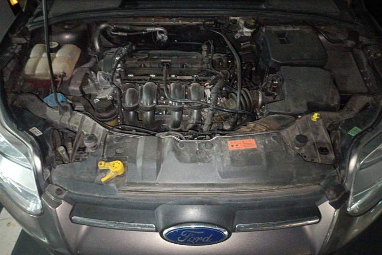 Used Ford Focus 2012 Sedan 1.6L Automatic Comfort Model Engine Bay