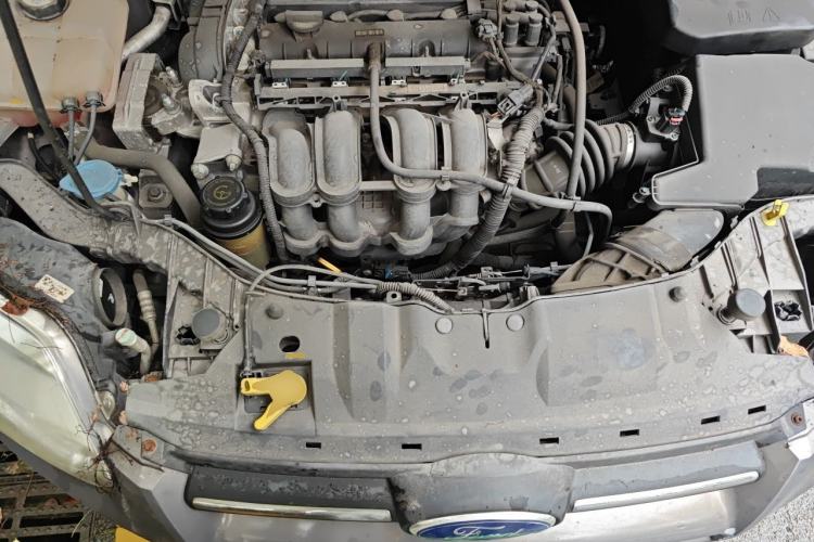 Used Ford Focus 2012 Sedan 1.6L Automatic Comfort Model Engine Bay