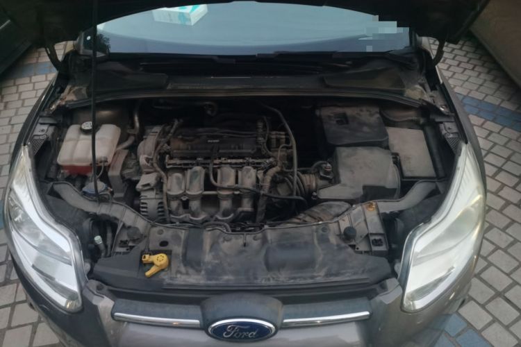 Used Ford Focus 2012 Sedan 1.6L Manual Fashion Edition Engine Bay