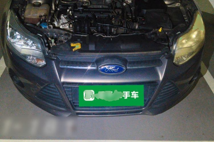 Used Ford Focus 2012 Sedan 1.6L Manual Comfort Model Engine Bay