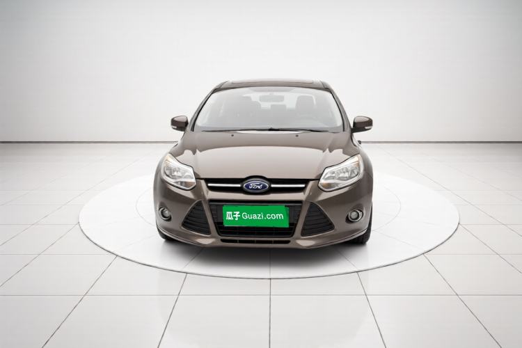 Used Ford Focus 2012 Sedan 1.6L Manual Fashion Edition Front