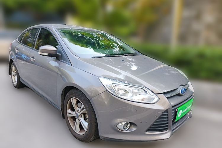 Used Ford Focus 2012 Sedan 1.6L Automatic Fashion Edition Front Right 45 Deg