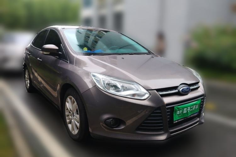 Used Ford Focus 2012 Sedan 1.6L Manual Comfort Model Front Right 45 Deg