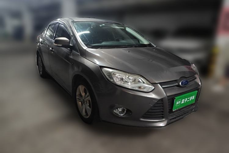 Used Ford Focus 2012 Sedan 1.6L Automatic Fashion Edition Front Right 45 Deg