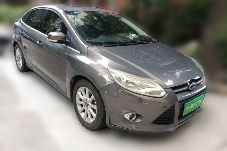 Used Ford Focus 2012 Sedan 2.0L Automatic Flagship Model Front Right 45 Deg