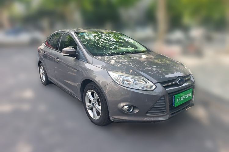Used Ford Focus 2012 Sedan 1.6L Automatic Fashion Edition Front Right 45 Deg