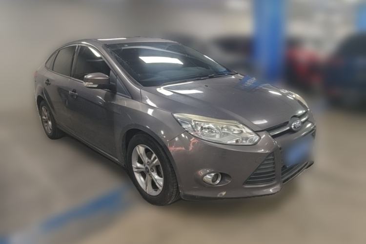 Used Ford Focus 2012 Sedan 1.6L Automatic Fashion Edition Front Right 45 Deg