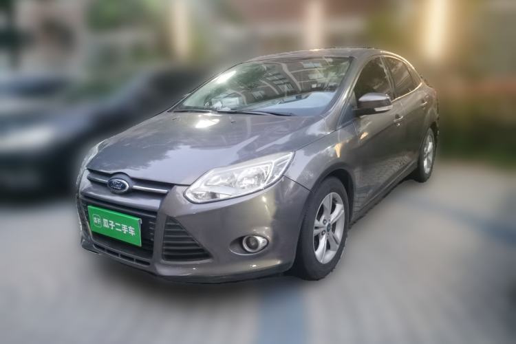Used Ford Focus 2012 Sedan 1.6L Manual Fashion Edition Guazi used car, China used car export, Used car for sale, Used cars, Cheapest cars for sale