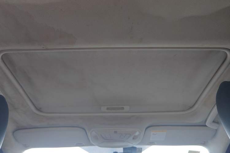 Used Ford Focus 2012 Sedan 1.6L Automatic Fashion Edition Headliner