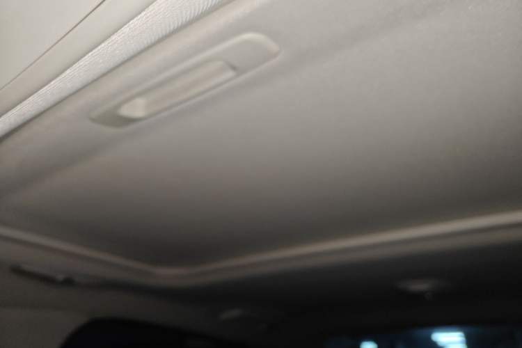 Used Ford Focus 2012 Sedan 1.6L Automatic Fashion Edition Headliner