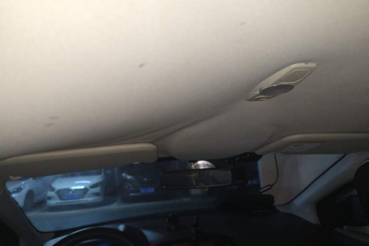 Used Ford Focus 2012 Sedan 1.6L Manual Comfort Model Headliner