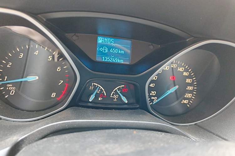 Used Ford Focus 2012 Sedan 1.6L Automatic Fashion Edition Instrument Cluster