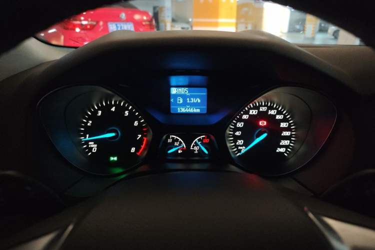 Used Ford Focus 2012 Sedan 1.6L Automatic Fashion Edition Instrument Cluster
