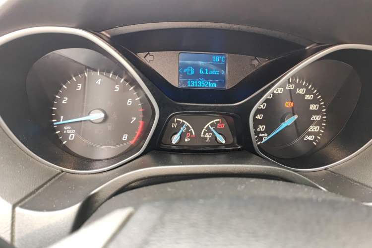 Used Ford Focus 2012 Sedan 1.6L Manual Fashion Edition Instrument Cluster