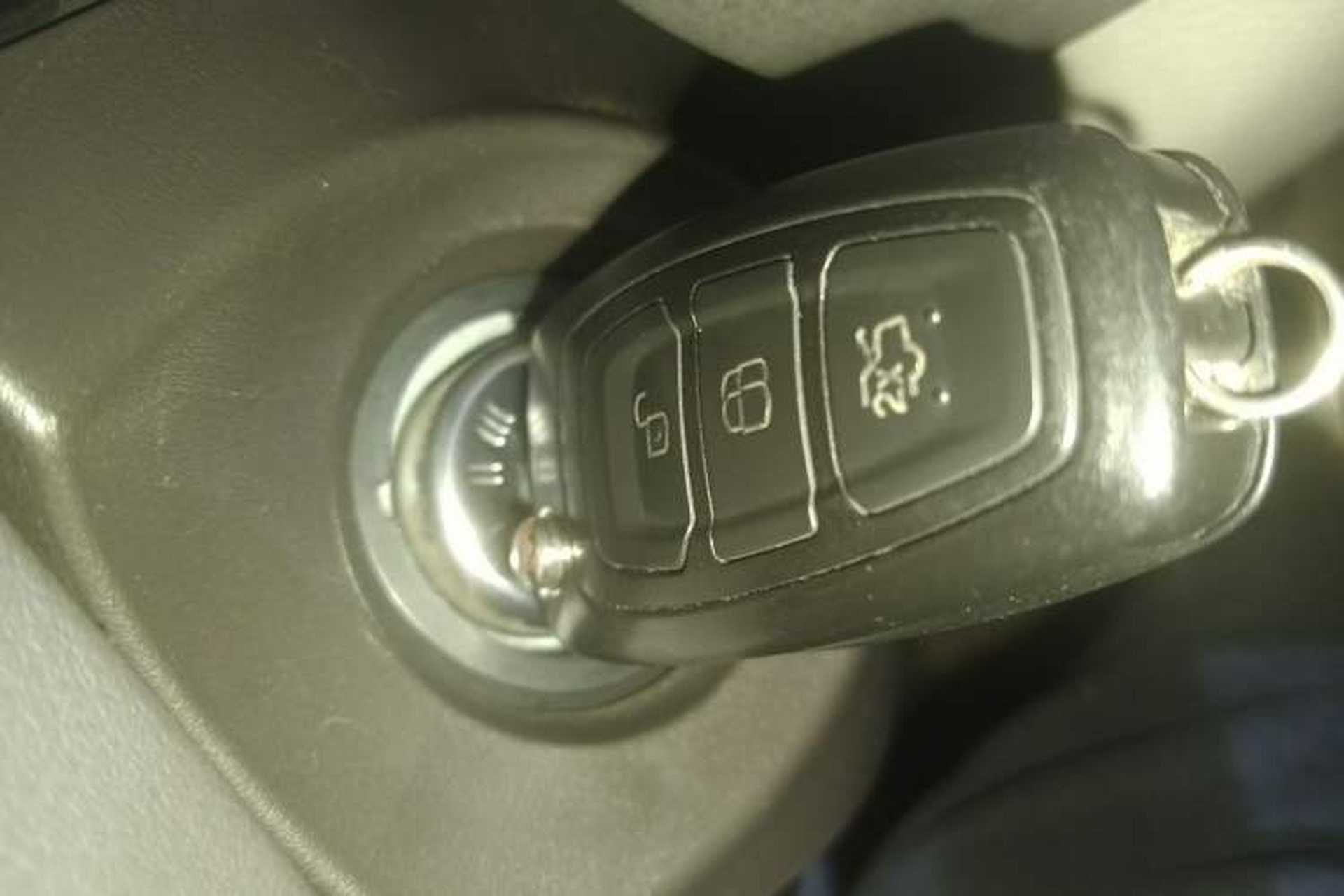 Used Ford Focus 2012 Sedan 1.6L Automatic Comfort Model Interior 1