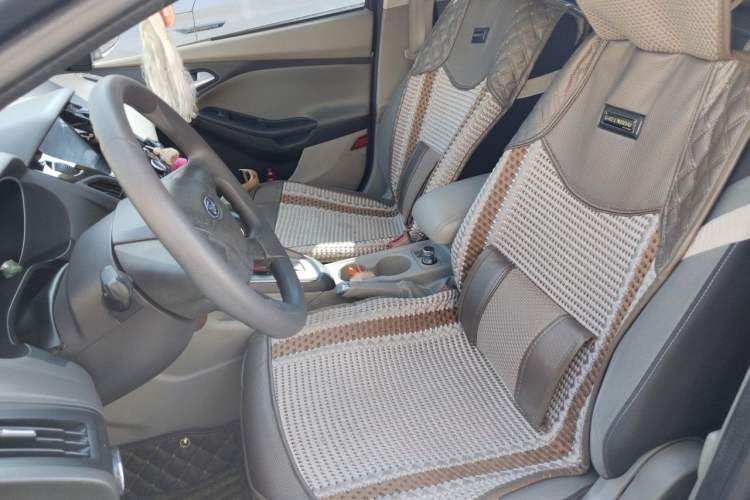 Used Ford Focus 2012 Sedan 1.6L Automatic Comfort Model Left Front Seat