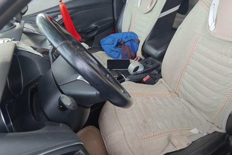 Used Ford Focus 2012 Sedan 1.6L Automatic Fashion Edition Left Front Seat