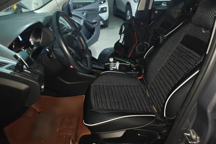 Used Ford Focus 2012 Sedan 1.6L Automatic Fashion Edition Left Front Seat