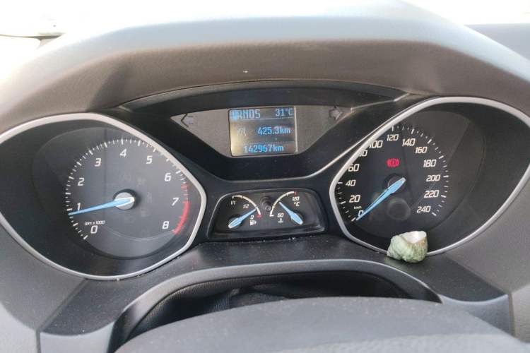 Used Ford Focus 2012 Sedan 1.6L Automatic Comfort Model Odometer Close Up