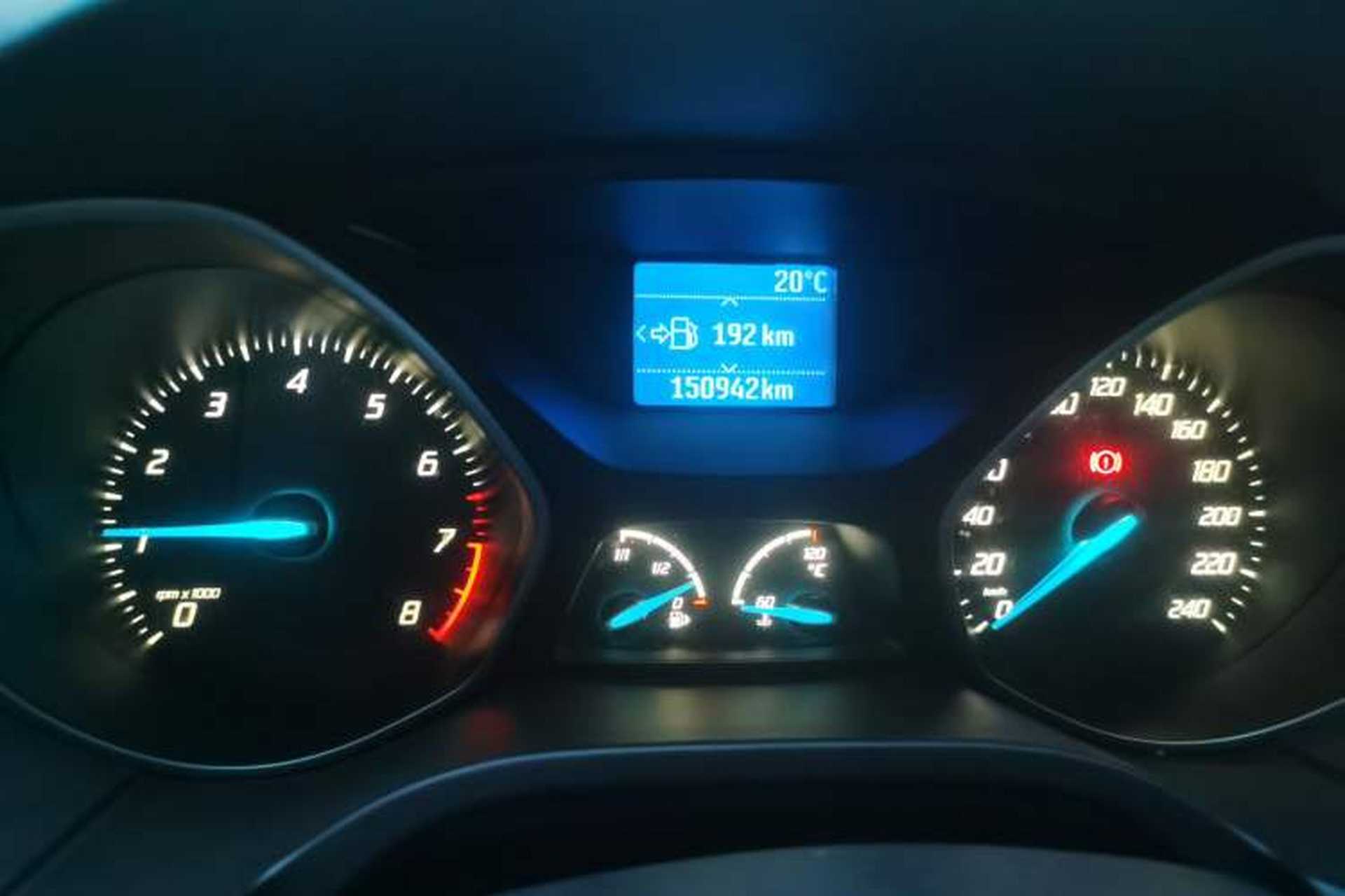 Used Ford Focus 2012 Sedan 1.6L Manual Fashion Edition Odometer Close Up