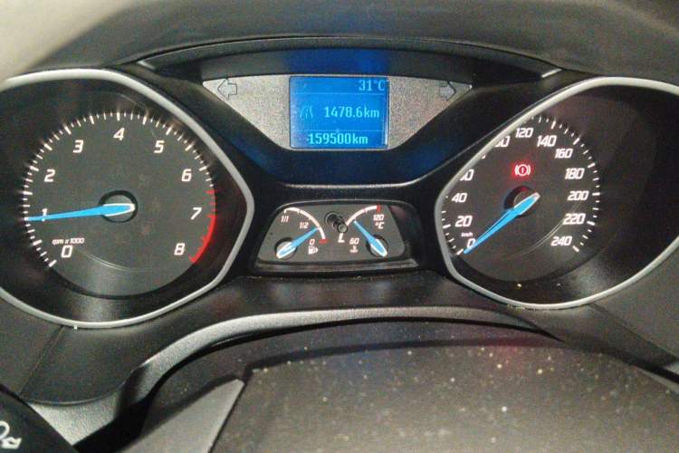 Used Ford Focus 2012 Sedan 1.6L Manual Comfort Model Odometer Close Up