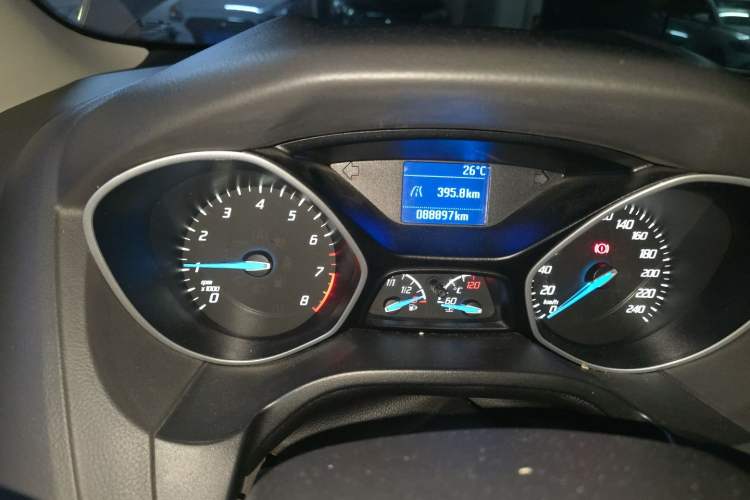 Used Ford Focus 2012 Sedan 1.6L Manual Comfort Model Odometer Close Up