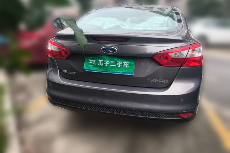 Used Ford Focus 2012 Sedan 1.6L Manual Fashion Edition Rear