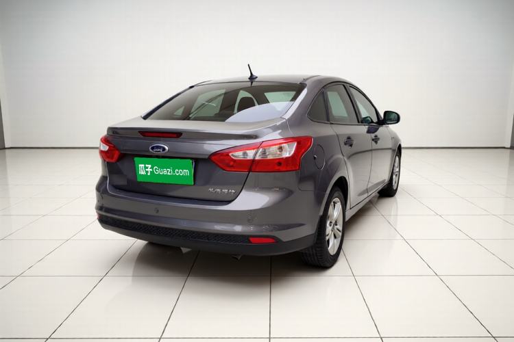 Used Ford Focus 2012 Sedan 1.6L Automatic Fashion Edition Rear Right 45 Deg