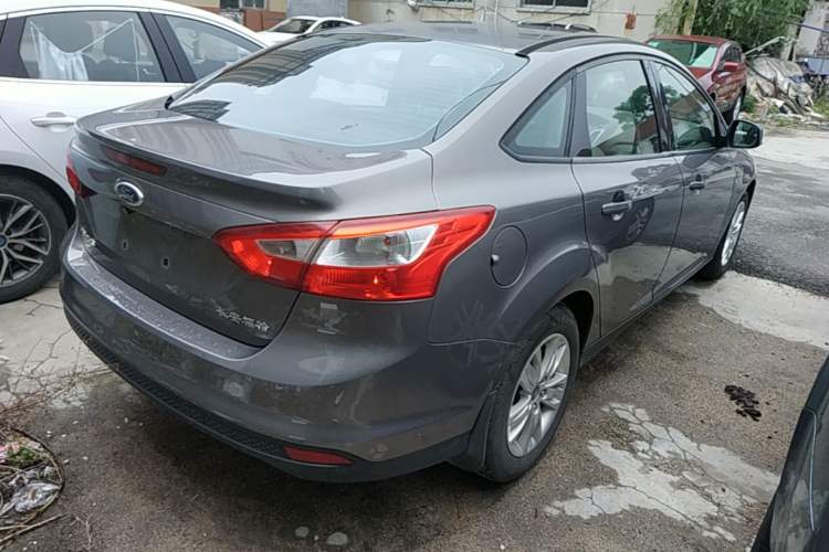 Used Ford Focus 2012 Sedan 1.6L Automatic Comfort Model Rear Right 45 Deg